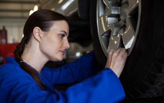 How to Check Car Tyre Manufacturing Date